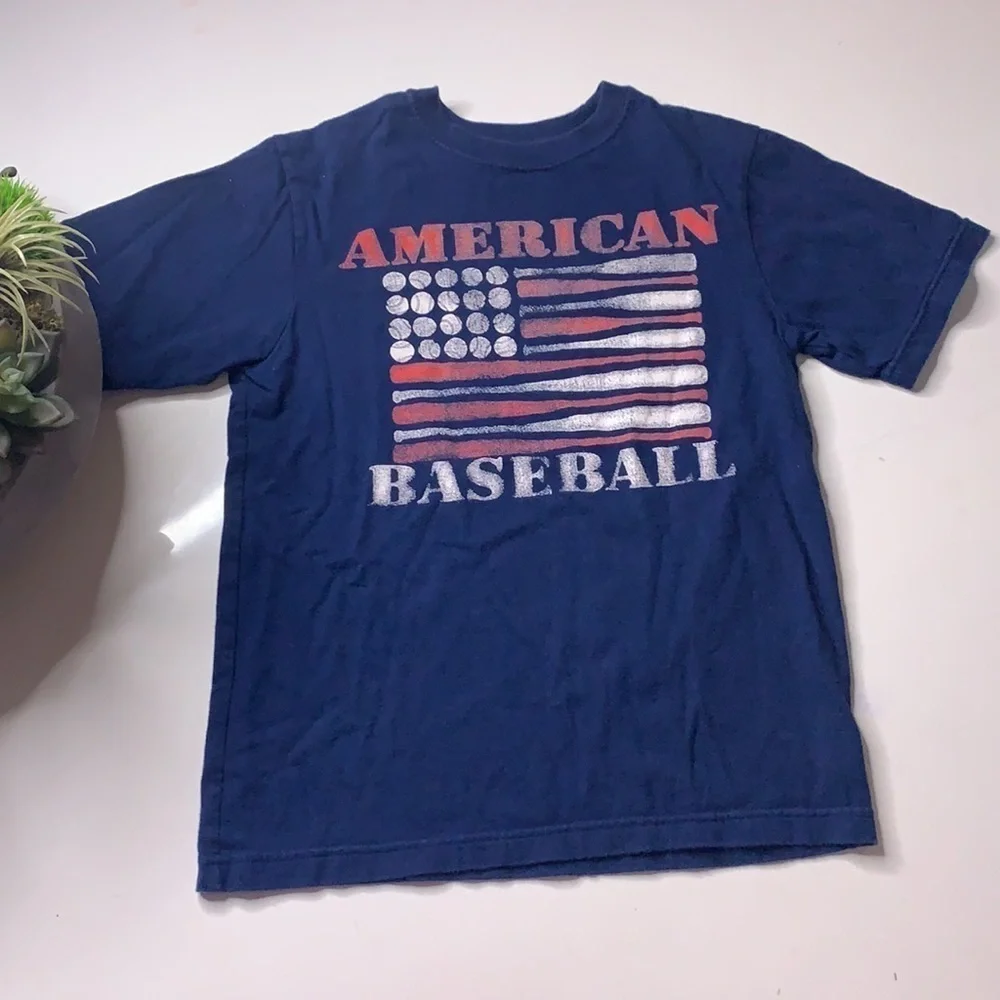 Children’s place American baseball flag T-shirt medium